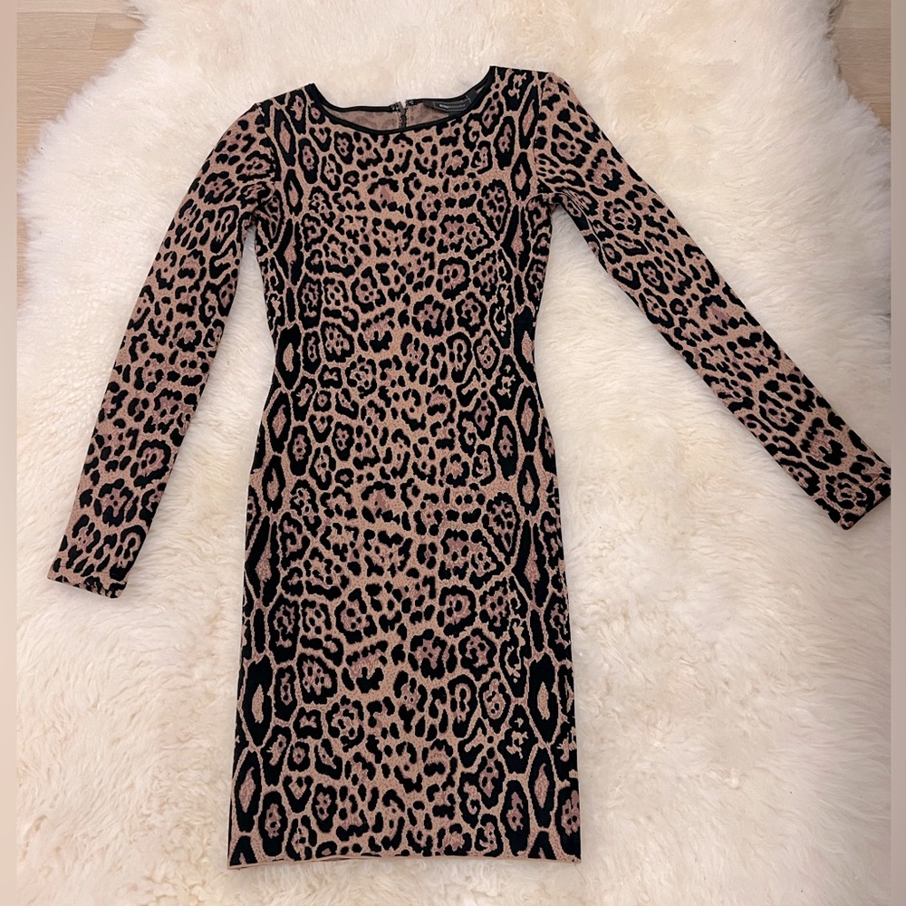 Gorgeous BCBG Maxaria Leopard Bodyvin Dress XS